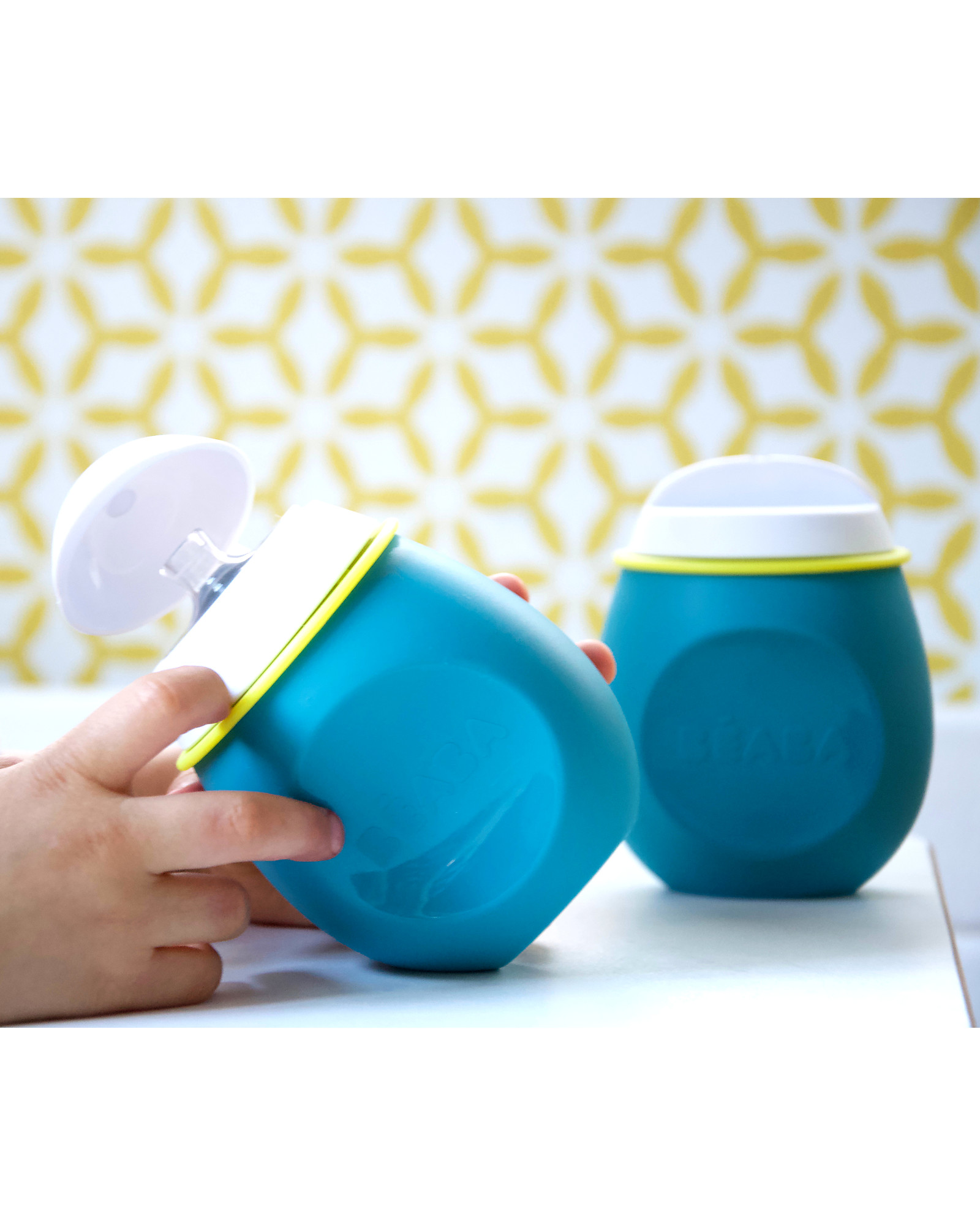 Béaba Baby Squeeze Set - 2 in 1 - Silicone Container with two Spouts and  Portion Container -Blue unisex (bambini)