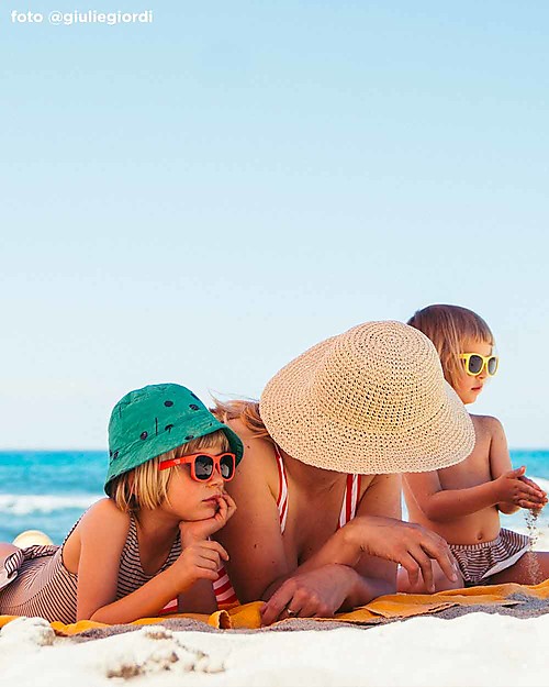 Babiators Sunglasses Original Navigartors, Hello Yellow - 100% UV Protection - 1 Years Lost & Found Guarantee Sunglasses