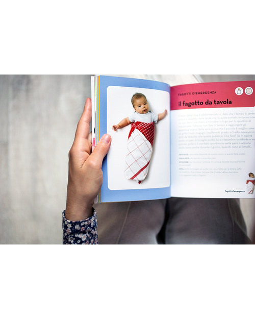 Baby-gami Baby-gami, Baby wrapping for beginners - English Edition - a tongue in cheek guide to baby swaddling and baby wearing! Muslin Swaddle