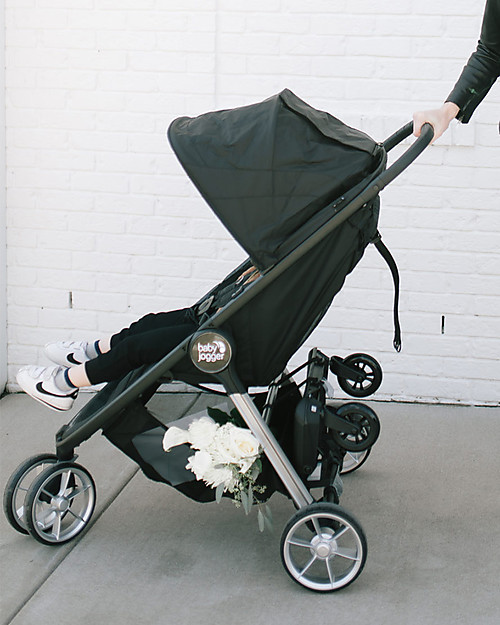 Baby Jogger City Mini 2 Baby Stroller, Jet - 3 wheels, Urban Mobility! Lights Strollers