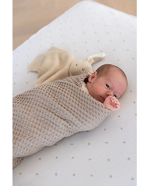 Bamboom Clinical Blanket for Newborns - 75x100 cm - Embossed - Dark Sand - Bamboo and Organic Cotton Blanket