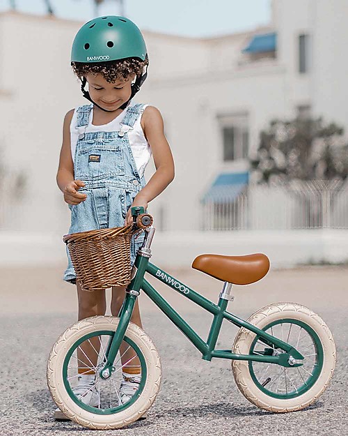 Banwood Balance Bike First Go + Classic Bike Helmet - Dark Green - from 3 to 5 years old!	 Balance Bikes