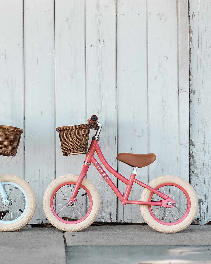 balance bike with basket