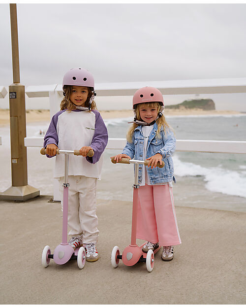 Banwood Eco Scooter 3Y+ - Raspberry - 100% Recycled Materials Scooters