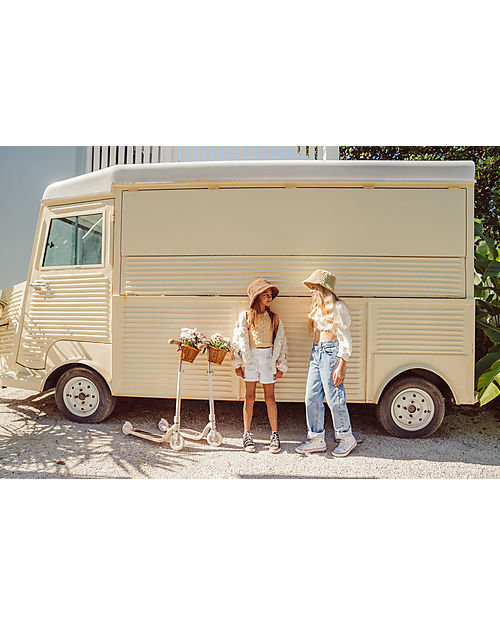 Banwood Maxi Scooter with Removable Basket - Cream - from 6 Years Up to 100 kg Scooters