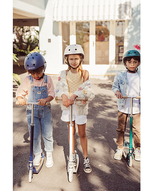 Banwood Maxi Scooter with Removable Basket - Green - from 6 Years Up to 100 kg Scooters