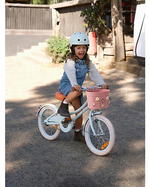 Banwood Pin & Ride Basket for Bicycle and Scooter - Raspberry - Eco-Friendly and Durable Bicycle Accessories