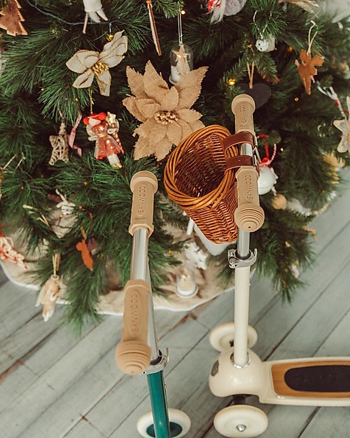 Banwood Scooter with Removable Basket - Cream - from 3 Years Up to 50 kg Scooters