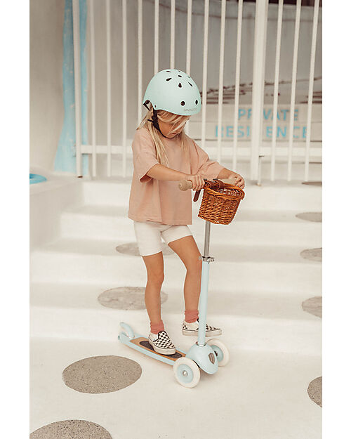 Banwood Scooter with Removable Basket - Mint - from 3 Years Up to 50 kg Scooters
