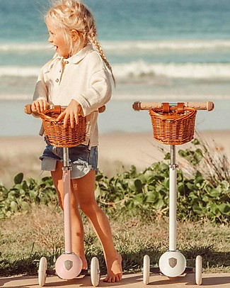 Banwood Scooter with Removable Basket - Pink - from 3 Years Up to 50 kg Scooters