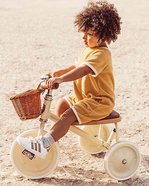 Banwood Wood and Vegan Leather Baby Trike Cream From 2 years old unisex bambini