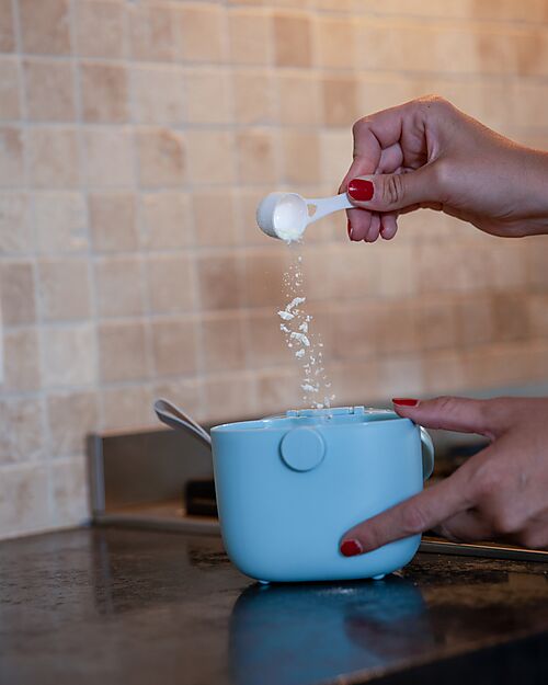 Bo Jungle Container for Milk Powder or Snacks - Blue - With Measuring Cup Food Containers