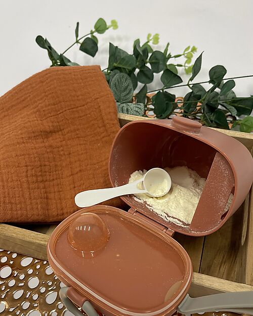 Bo Jungle Container for Milk Powder or Snacks - Terracotta - With Measuring Cup Food Containers