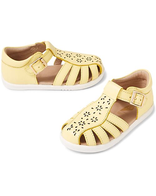 Bobux I Walk Chelsea Sandals - Pale Banana - Super flexible sole! Sandals