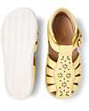 Bobux I Walk Chelsea Sandals - Pale Banana - Super flexible sole! Sandals