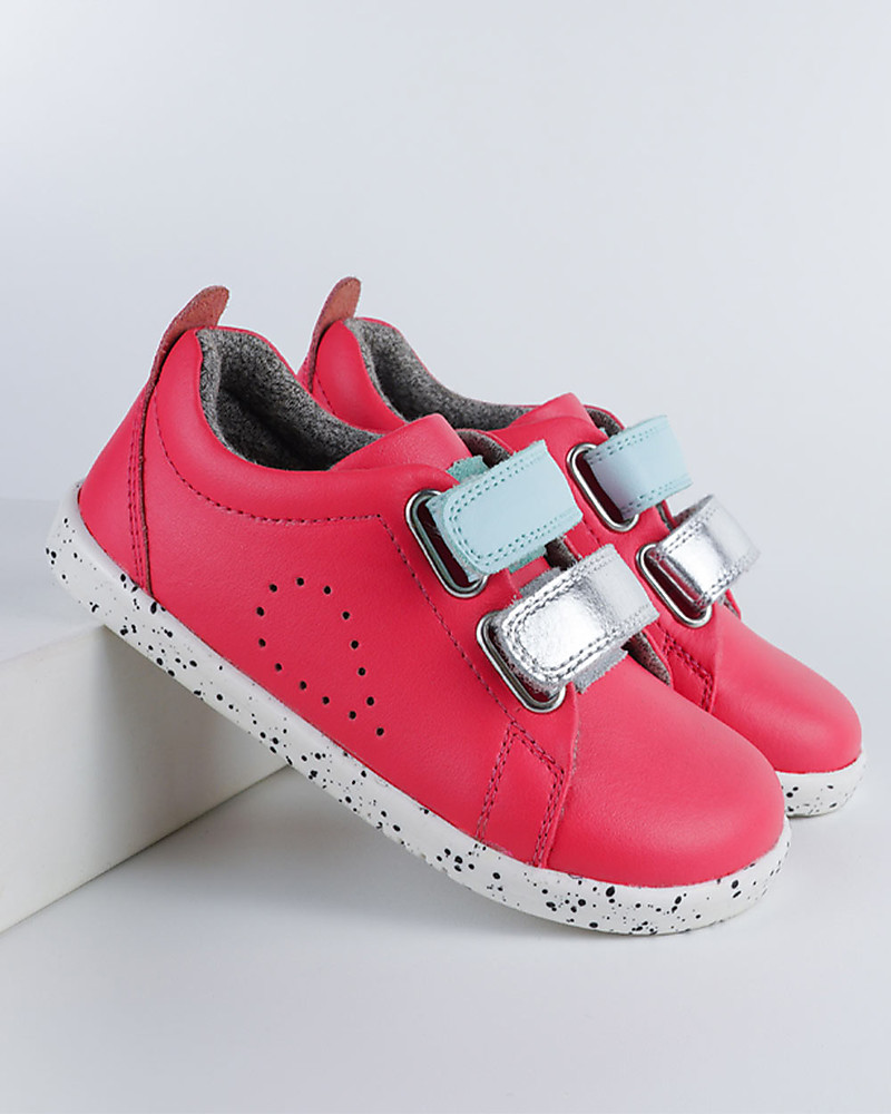 bobux i walk grass court