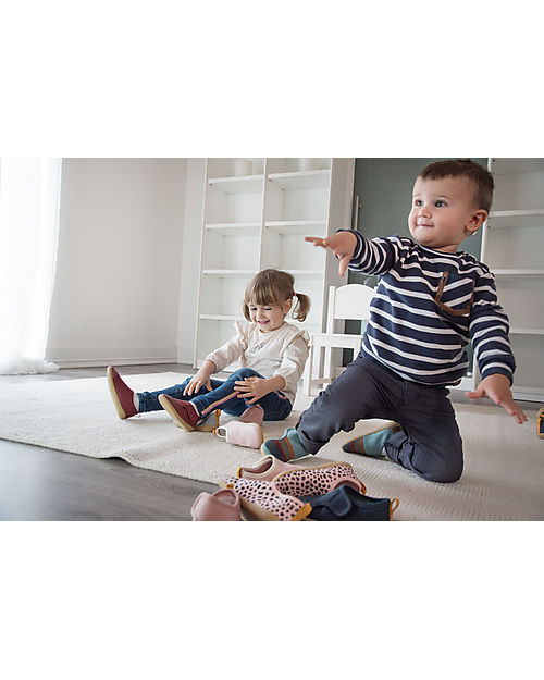 Bobux I Walk Shoe - Chilli - Organic Cotton - Perfect Slippers at Home or in Kindergarten! Slippers