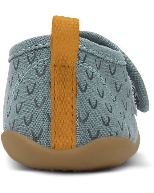 Bobux I Walk Shoe - Stlate Wings - Organic Cotton - Perfect Slippers at Home or in Kindergarten! Slippers