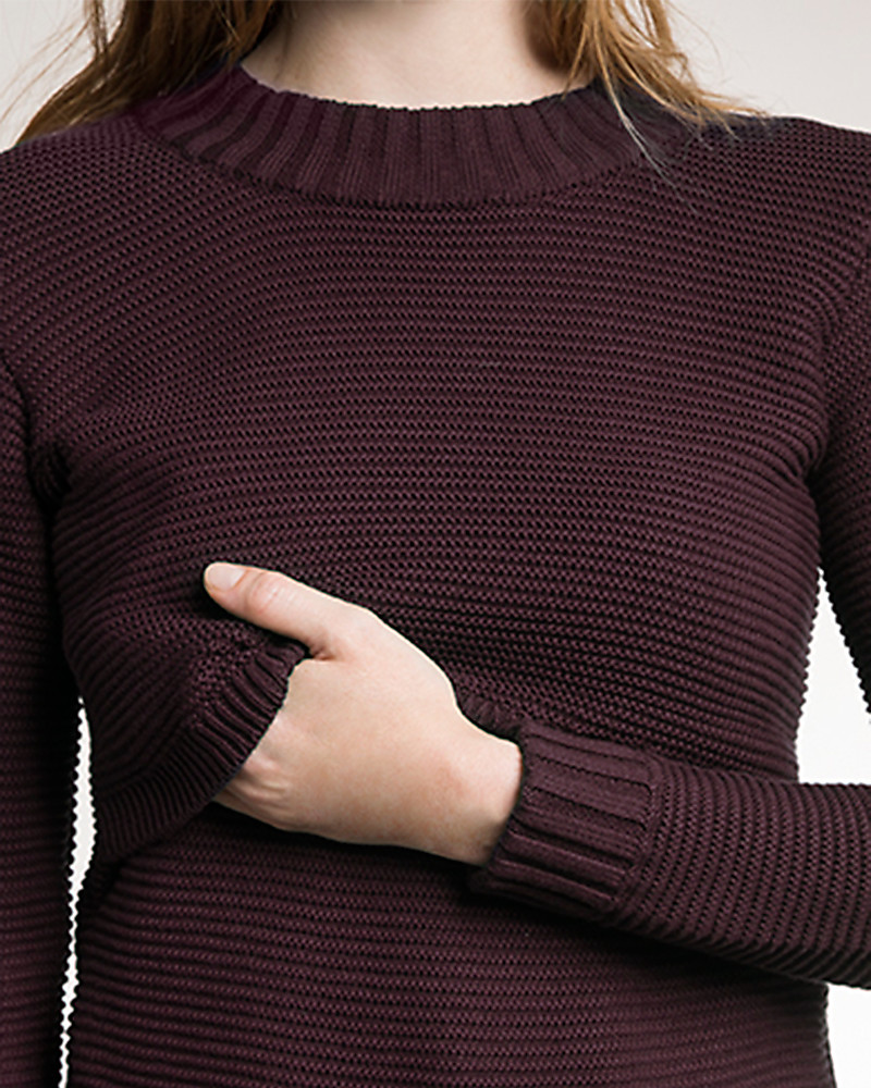 https://data.family-nation.com/imgprodotto/boob-maternity-and-nursing-organic-cotton-rib-knitted-jumper-burgundy-red-jumpers_21364_zoom.jpg