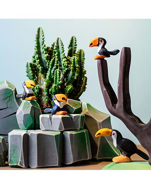 Bumbu Toys Standing Toucan - 5,5 cm - Handmade Wooden Animals