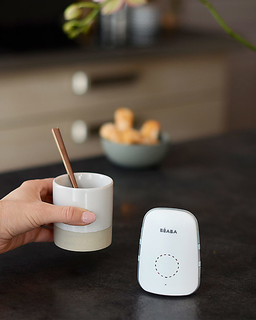 Béaba SIMPLY ZEN Audio Baby Monitor - USB + EU Adaptor Plug - Zero Wave Emissions - Simple and Reliable with Night Light Function Baby Monitor