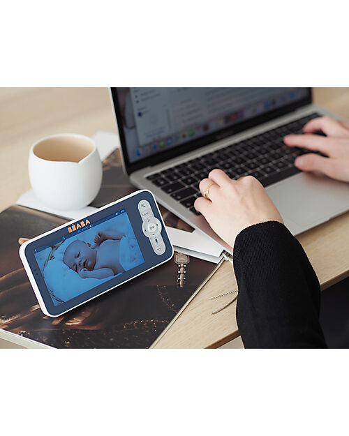 Béaba Zen Premium Video Baby Monitor - 360 ° Rotating Auto Video Camera - Available on Mobile Phone Baby Monitor