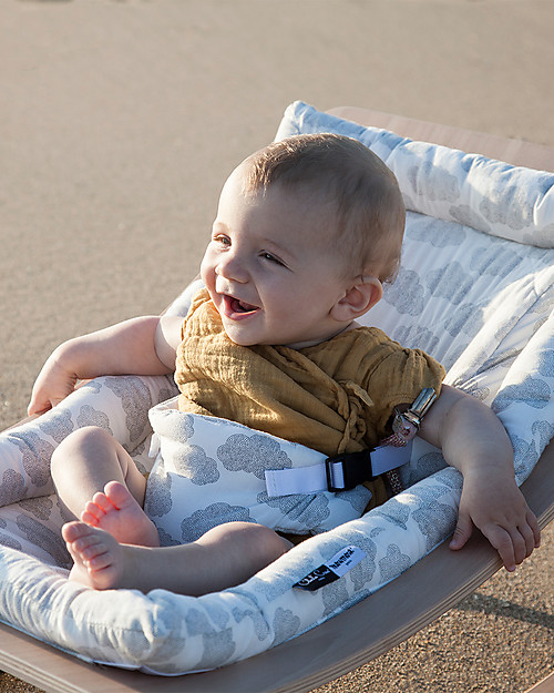 Charlie Crane Baby Rocker LEVO in Beech - Moumout Cloud  -Timeless and Eco-Friendly Design! Bouncers