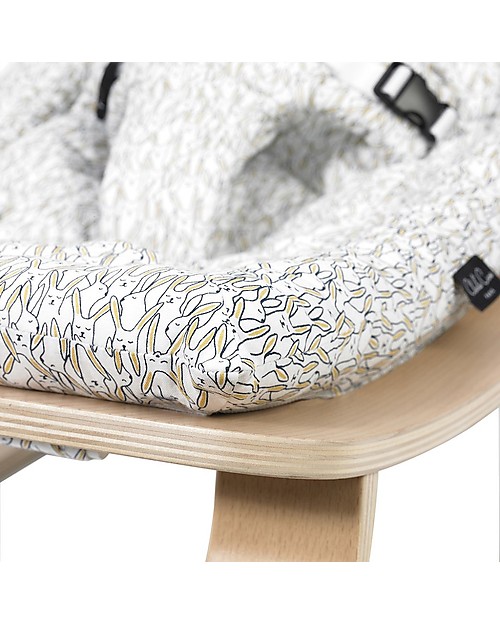 Charlie Crane Baby Rocker LEVO in Beech - Rabbit -Timeless and Eco-Friendly Design! Bouncers