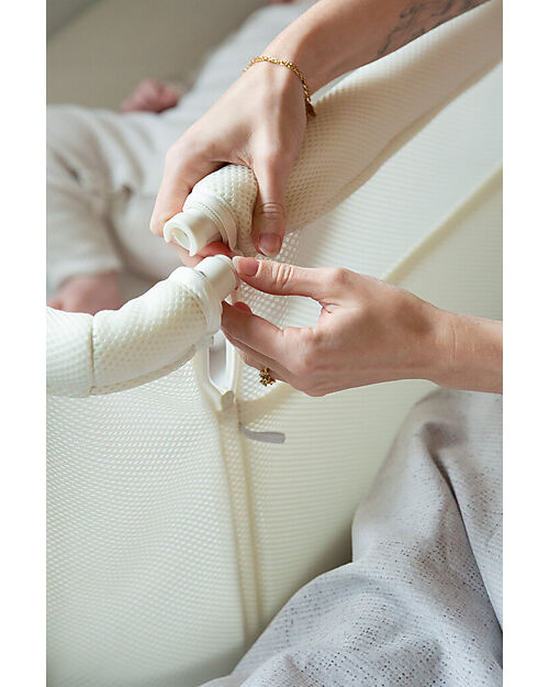 Childhome 2 in 1 Evolux Bedside Sleeper - White -  97 x 64 x 85 cm Next To Me Cribs