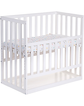 Childhome Co-sleeping Bedside Crib with Wheels, 90x50 cm, Beech Wood, White - Ideal next to the parents’ bed! Co-Sleeping Cribs