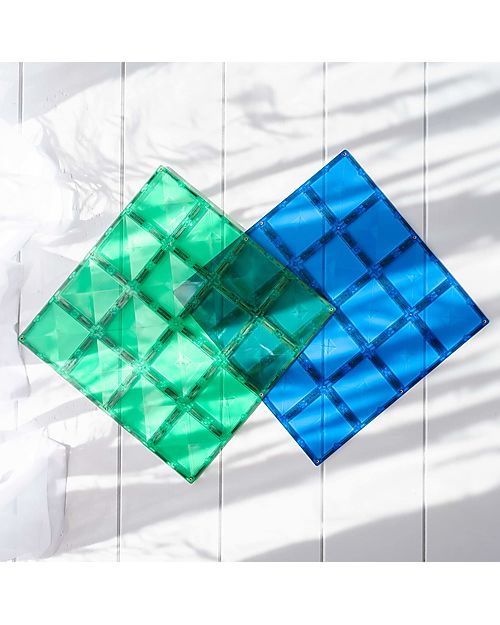 Connetix 2 Pieces - Base Plate Pack - Blue and Green - 100% Non-Toxic ABS Plastic - STEM Learning! Magnetic Games