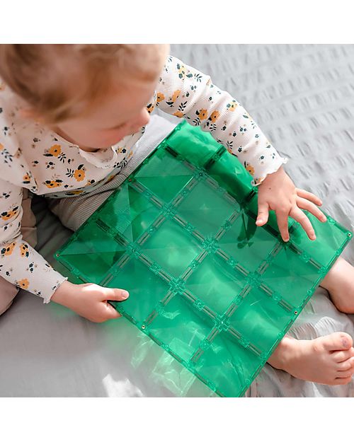 Connetix 2 Pieces - Base Plate Pack - Blue and Green - 100% Non-Toxic ABS Plastic - STEM Learning! Magnetic Games