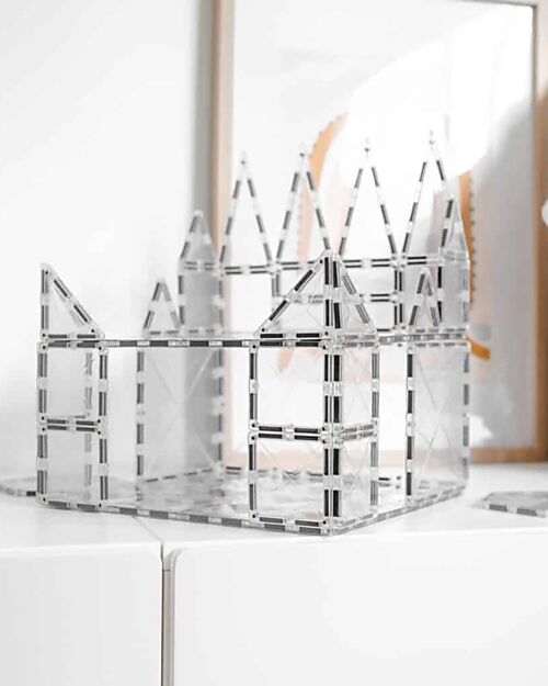 Connetix 2 Pieces - Clear Base Plate Pack - Transparent - 100% Non Toxic ABS Plastic - STEM Learning! Magnetic Games