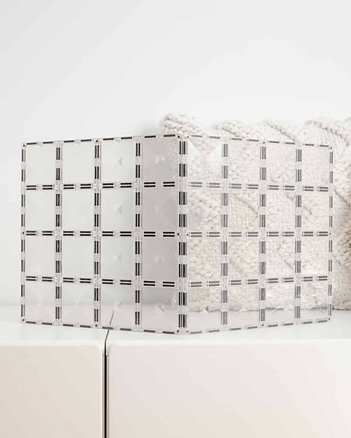 Connetix 2 Pieces - Clear Base Plate Pack - Transparent - 100% Non Toxic ABS Plastic - STEM Learning! Magnetic Games