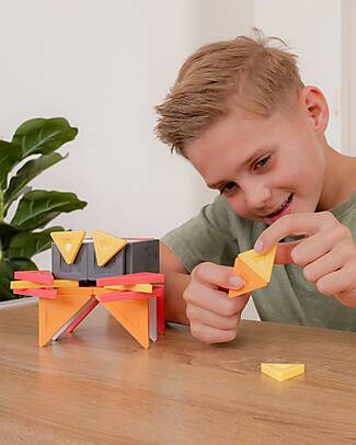 Connetix 36 Pieces - Build-It Pro Pack - Creatures - 100% Non-Toxic ABS Plastic - STEM Learning! Magnetic Games