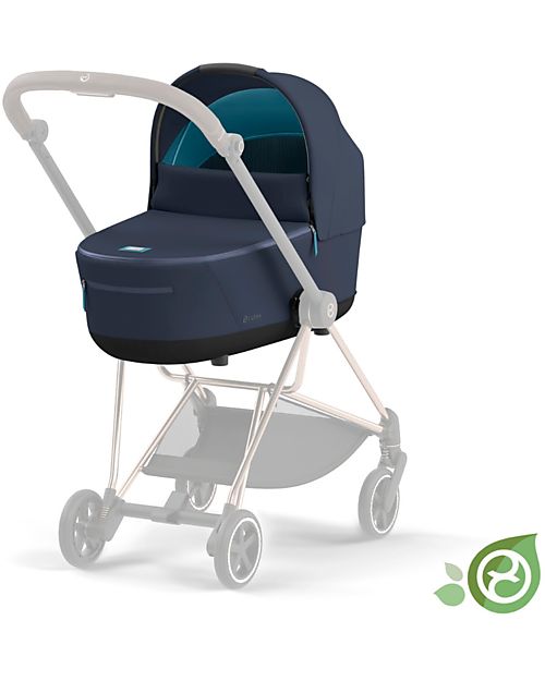 Cybex Lux Plus Mios Carry Cot -  Pearl Grey - Urban Style! - Concious Collection  Fabric Made from 21
Recycled Plastic Bottles Pram Systems