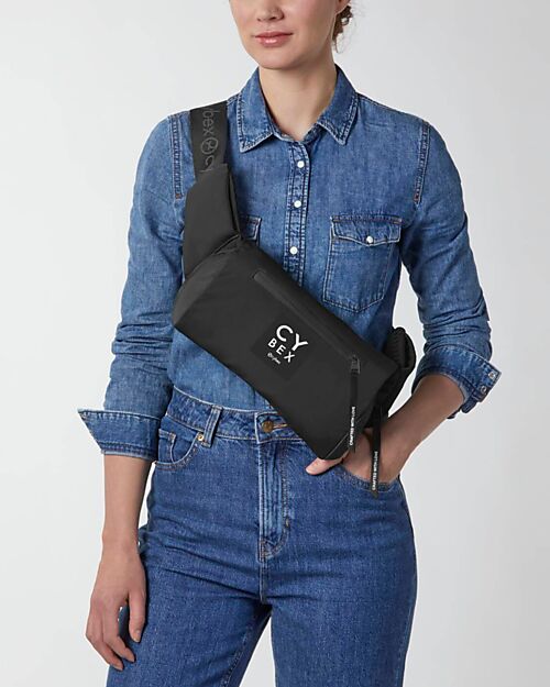 Cybex Urban Mobility Coya Baby Carrier - Black - From Birth to 15 Kg - Comfortable and Breathable Mesh Fabric Baby Carriers