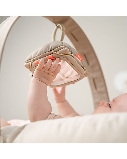 Done By Deer Activity Hanging Toy - Card Holder - Deer Friends - Contrast - 0+ Newborn Toys_