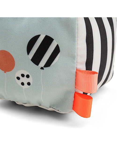 Done By Deer Activity Hanging Toy - Cube - Happy Clouds - Contrast - 0+ Newborn Toys_