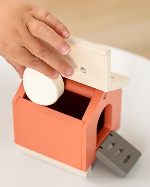 Done By Deer Chicken coop interlocking game - Tiny Farm - +2 years Wooden Stacking Toys