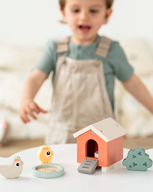 Done By Deer Chicken coop interlocking game - Tiny Farm - +2 years Wooden Stacking Toys