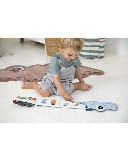 Done By Deer Fold-out Soft Book - Croco - Green - 90 x 14 x 1,2 cm Books