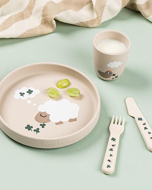 Done By Deer Mini Mug 160 ml - Tiny Farm - Sand - 100% Food Grade Silicone Beakers