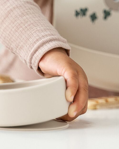 Done By Deer Stick&Stay Dinner Set - Plate Bowl and Cup - Tiny Farm - Sand - 100% Food-Grade Silicone Meal Sets