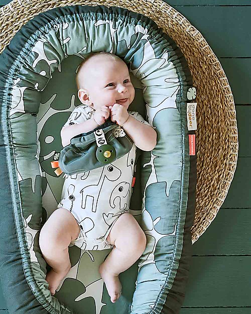 Done by Deer Tiny Tropics Cozy Nest Tiny Tropics - Cotton - Suitable from Birth Baby Nest
