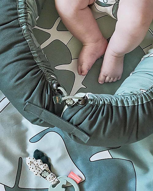 Done by Deer Tiny Tropics Cozy Nest Tiny Tropics - Cotton - Suitable from Birth Baby Nest