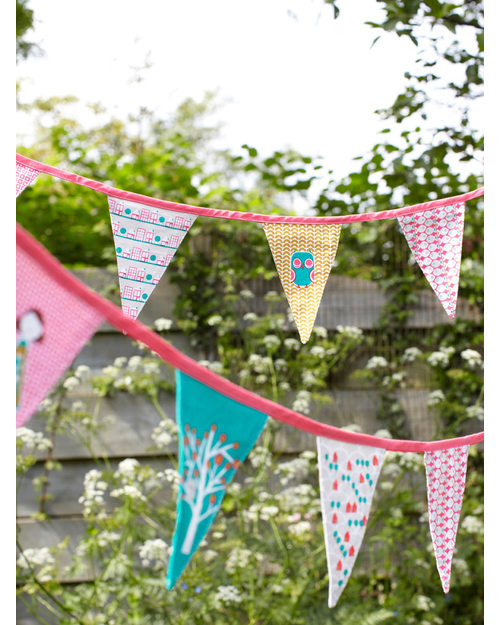 Engel Bibi Mini Bunting + matching bag - 100% Cotton (3.5 meters long) Wall Decorations