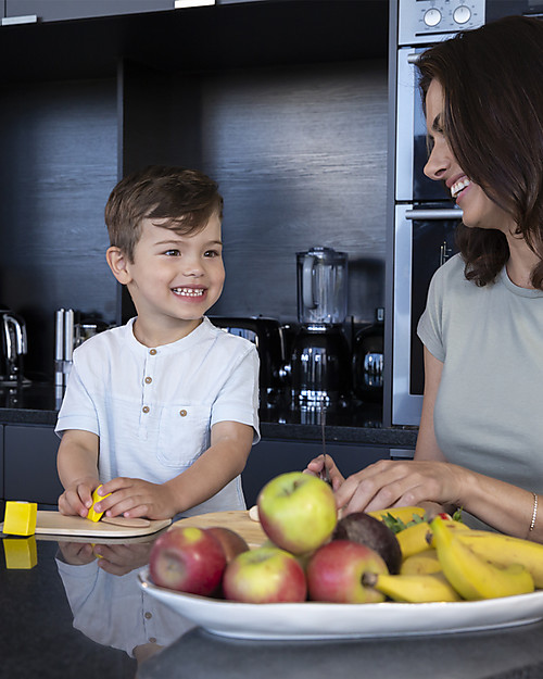 EverEarth Fruit Set with Velcro - Organic Wood Wooden Food