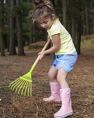 EverEarth Garden Leaf Rake - Green - Certified Wood Gardening Toys