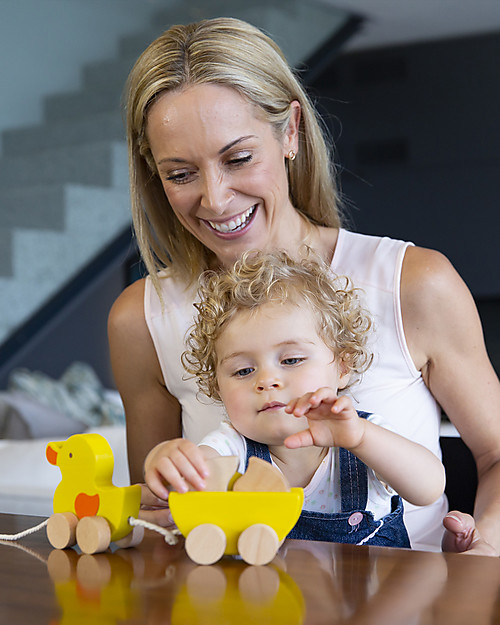 EverEarth Pull along Duck with Egg - Multi-benefits - Certified Wood Pull Toys